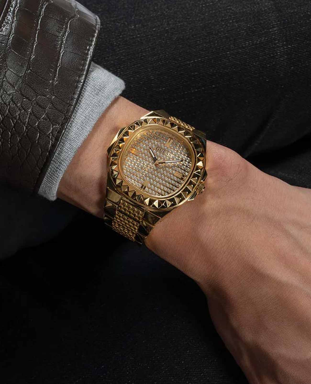 Guess Guess Trend GW0622G1 , наручные мужские часы фото под углом