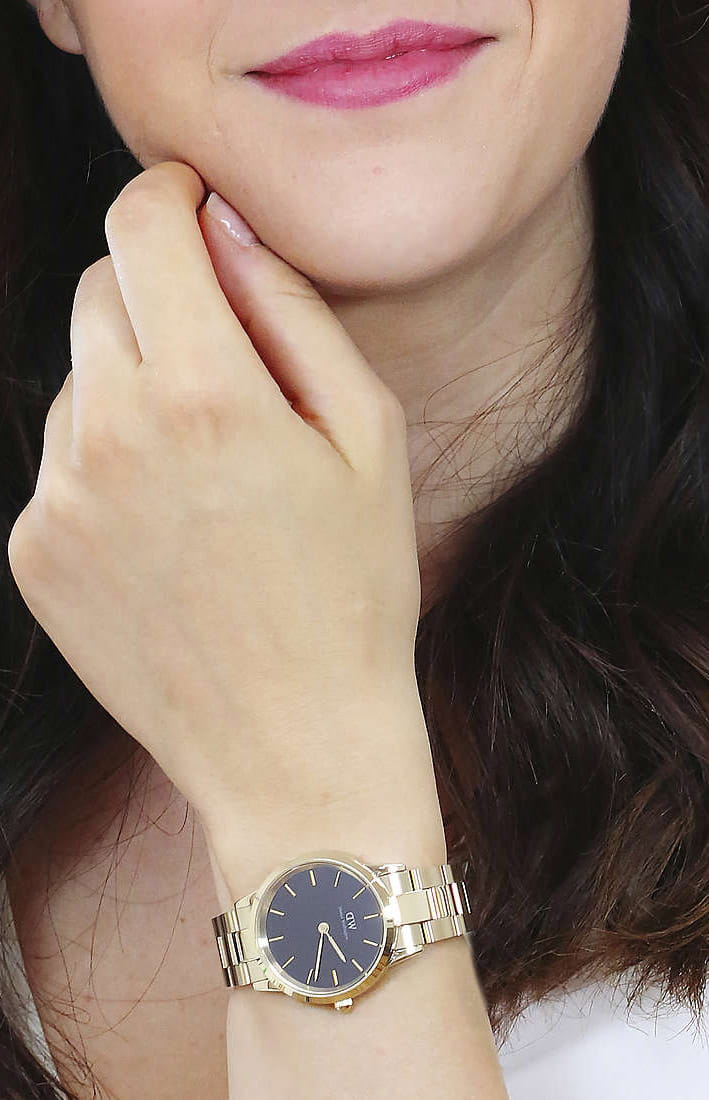 Daniel Wellington Daniel Wellington Iconic Link DW00100566 кварцевые женские часы часы крупный план черный циферблата