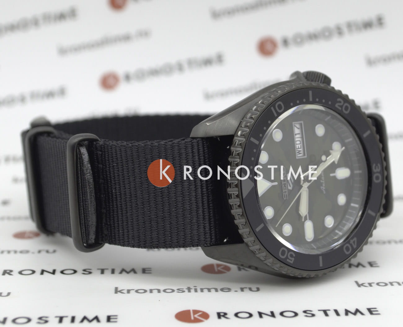 Seiko Seiko 5 Sports SRPJ37K1, 5 sports япония мужские часы на браслете тканевый боковой вид