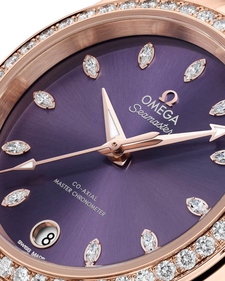 Omega Omega Seamaster Aqua Terra 220.55.34.20.60.001, seamaster швейцария женские часы на браслете 18-каратное красное золото боковой вид