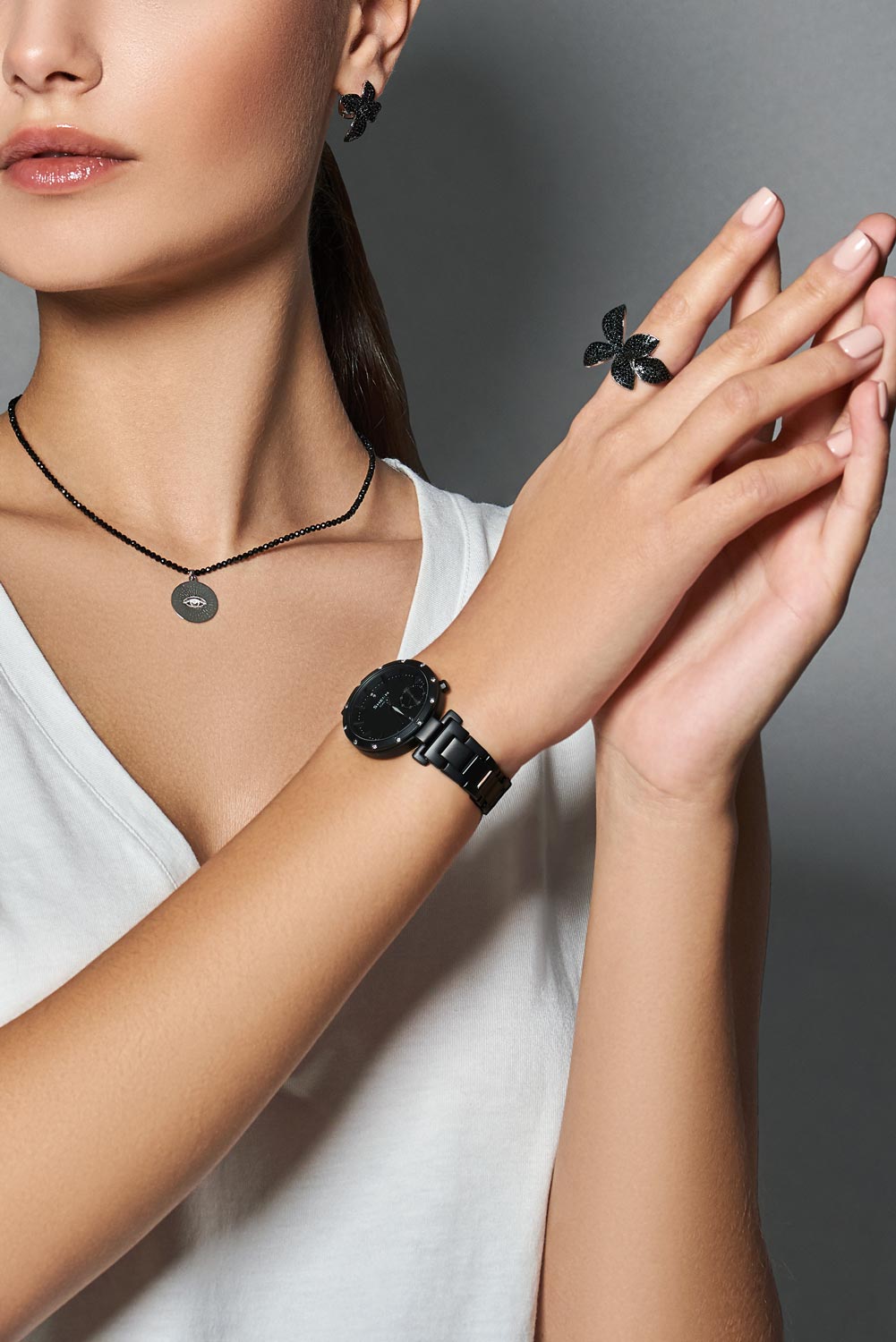 Casio Casio Sheen SHE-4051BD-1A, sheen япония женские часы на браслете сталь с ip покрытием боковой вид