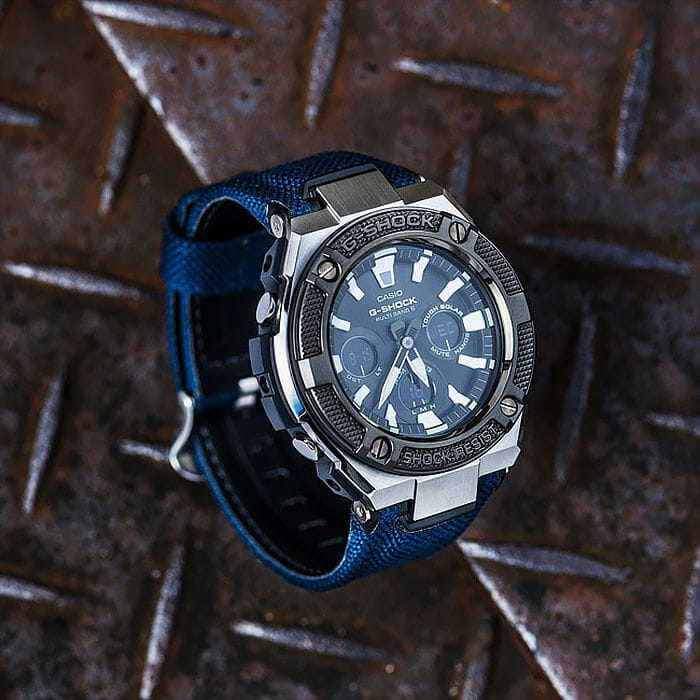 Casio Casio G-Shock GST-W330AC-2A GST G-Steel, наручные мужские часы фото под углом