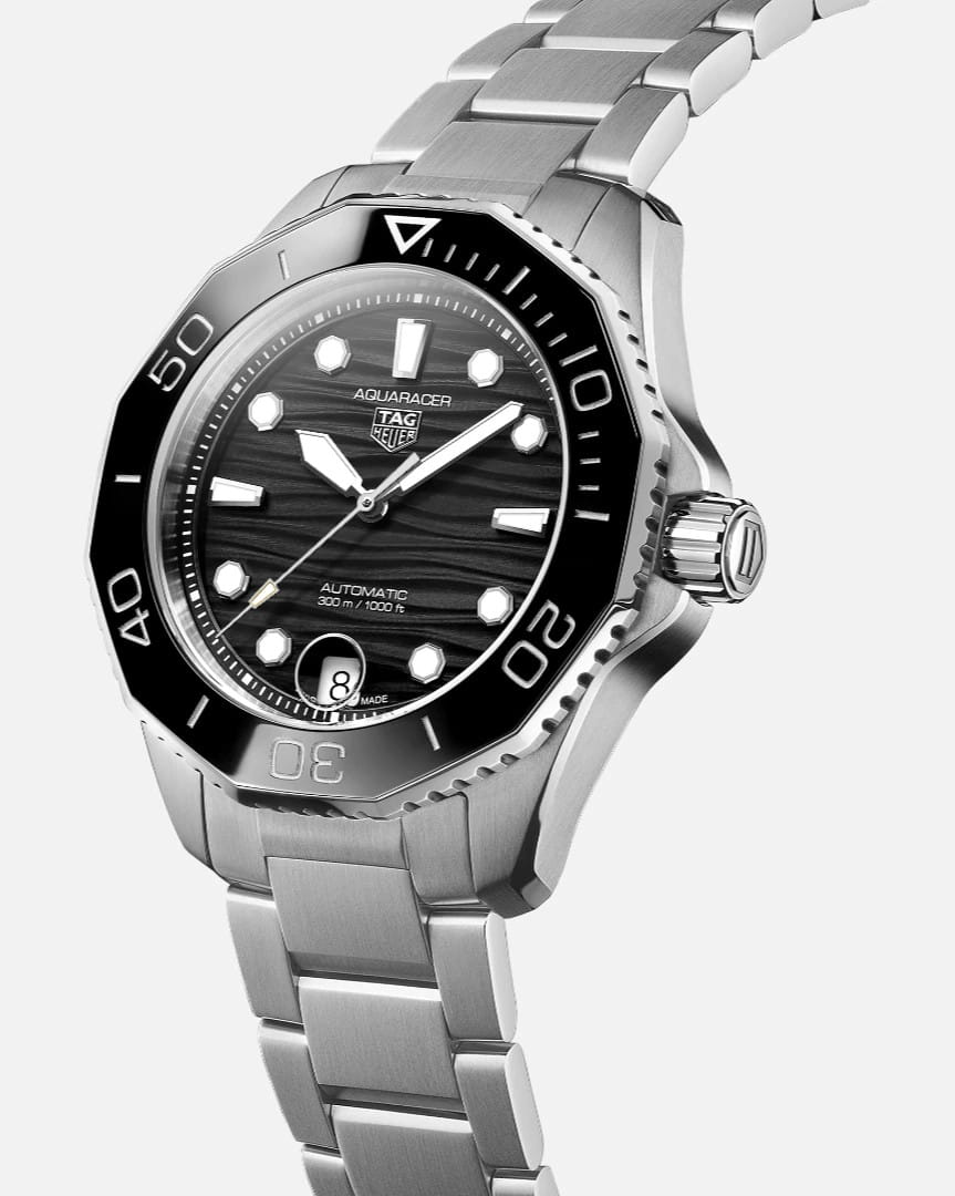 TAG Heuer TAG Heuer Aquaracer Professional 300 WBP231D.BA0626 женские часы черный циферблат на запястье