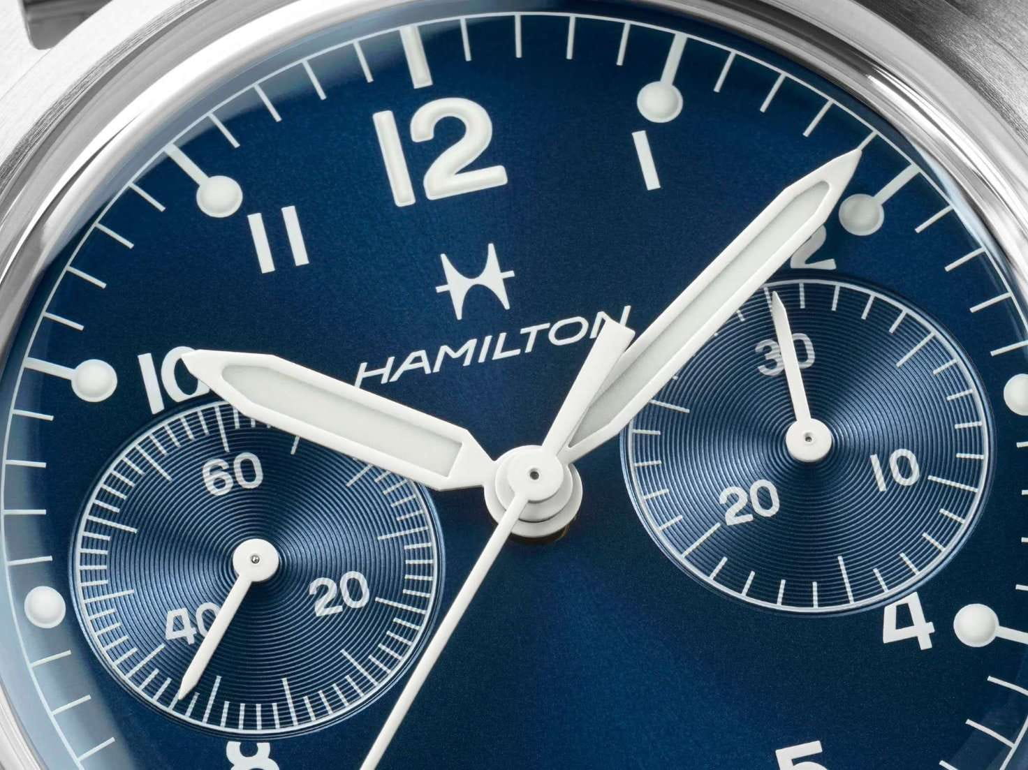 Hamilton Hamilton Khaki Aviation Pilot Pioneer Mechanical Chronograph 40mm H76409140, khaki aviation швейцария мужские часы на браслете нержавеющая сталь боковой вид