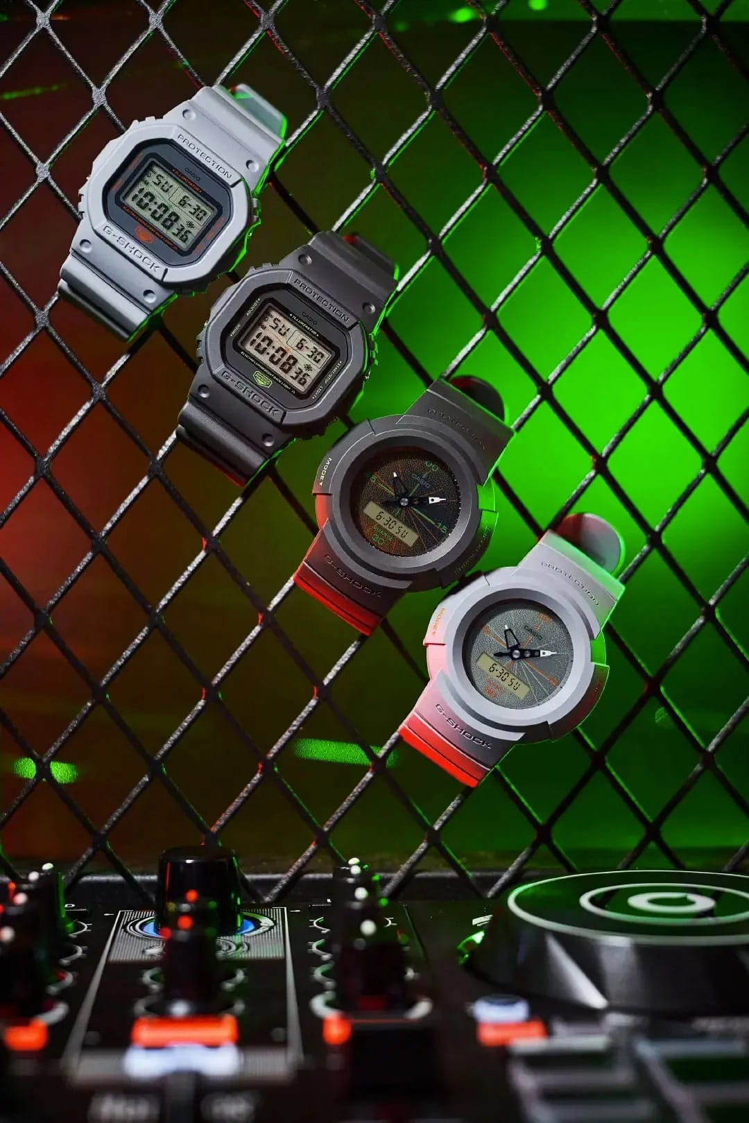 Casio Casio G-Shock DW-5600MNT-1 DW-5600, наручные мужские часы фото под углом
