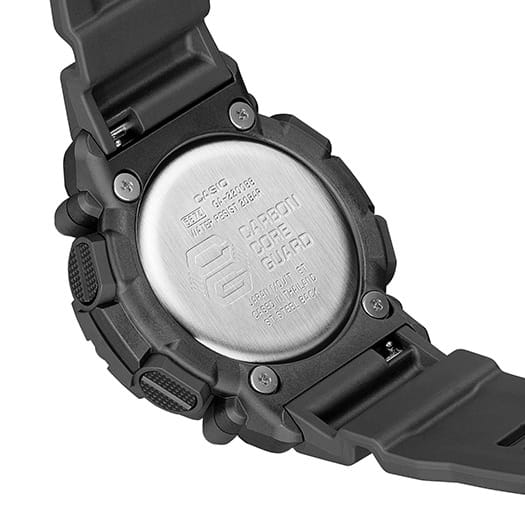 Casio Casio G-Shock GA-2200BB-1ADR (GA-2200BB-1AER) электронные мужские часы часы крупный план черный циферблата