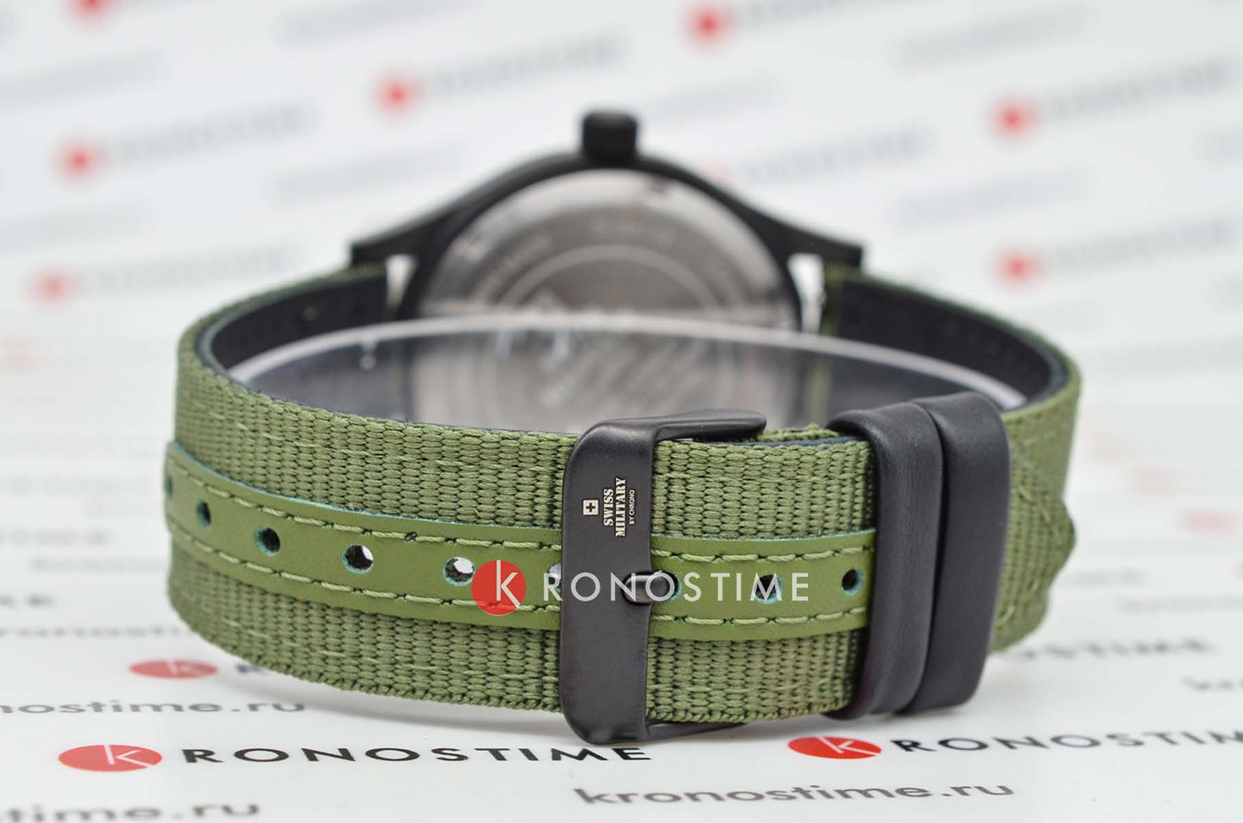 Swiss Military by Chrono Swiss Military by Chrono Classic Army SM34108.07 кварцевые мужские часы часы крупный план черный циферблата
