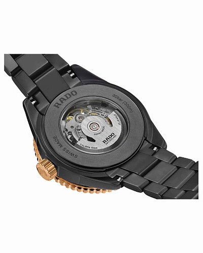 Rado Captain Cook High-Tech Ceramic R32192152